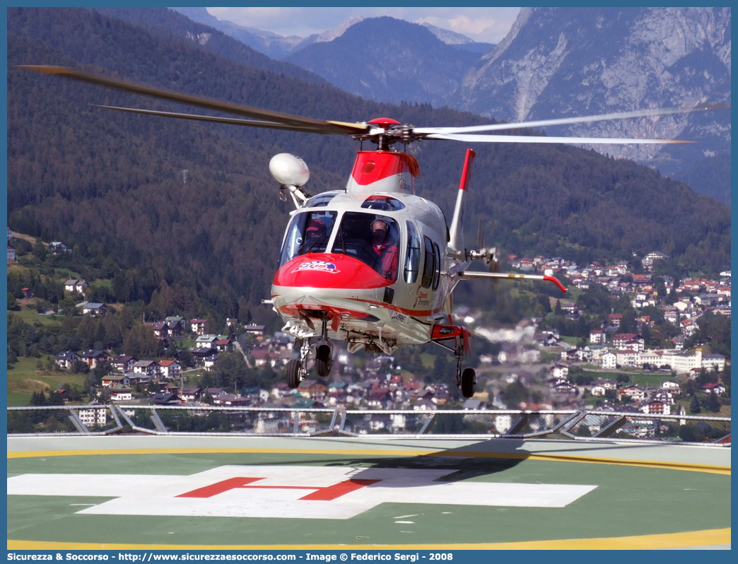 I-REMS
118 Regione Veneto
Agusta Westland A109S Grand
FALCO
Base di Pieve di Cadore
Parole chiave: 118;Veneto;Belluno;Pieve di Cadore;Agusta;A109;A;109;Grand;I-REMS;Falco;Elicottero;Elisoccorso