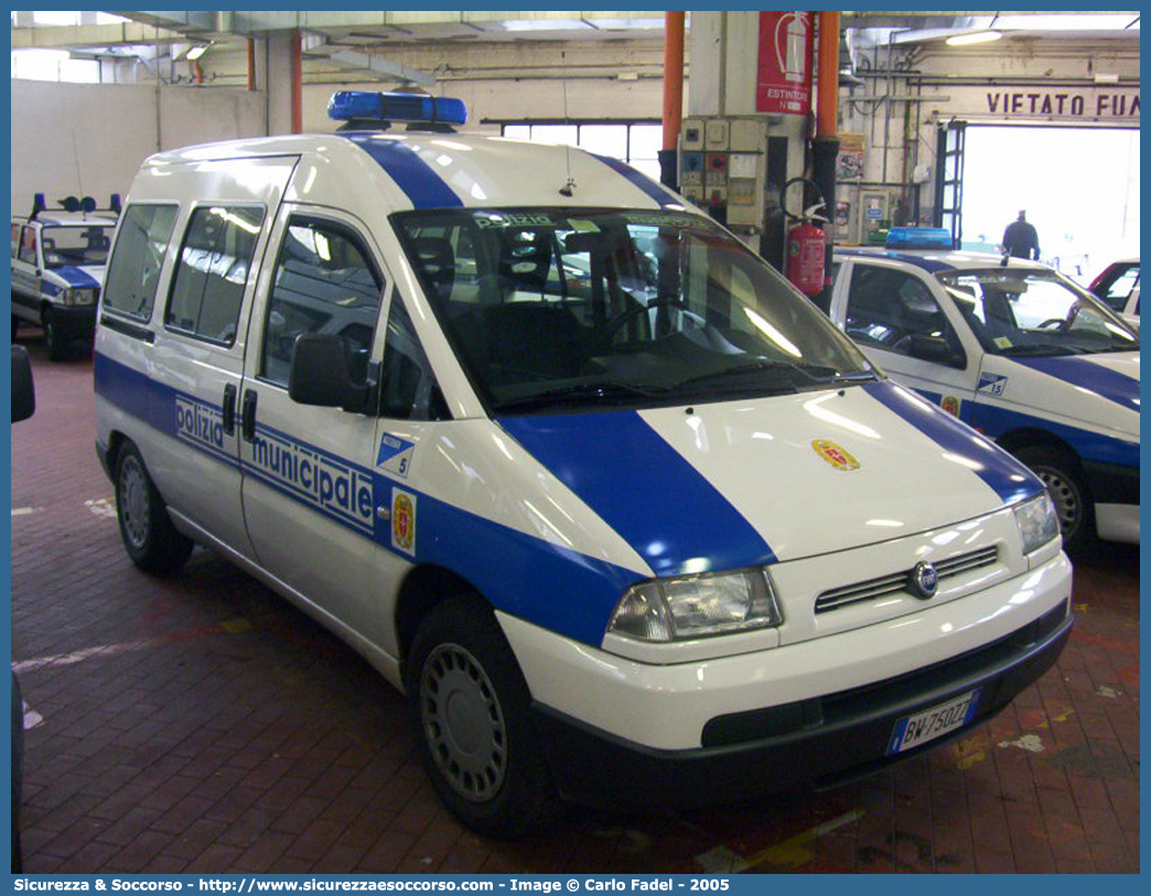 -
Polizia Municipale
Comune di Trieste
Fiat Scudo I serie
Allestitore Orlandi S.r.l.
Parole chiave: Polizia;Municipale;Locale;Trieste;Fiat;Scudo I serie;Orlandi