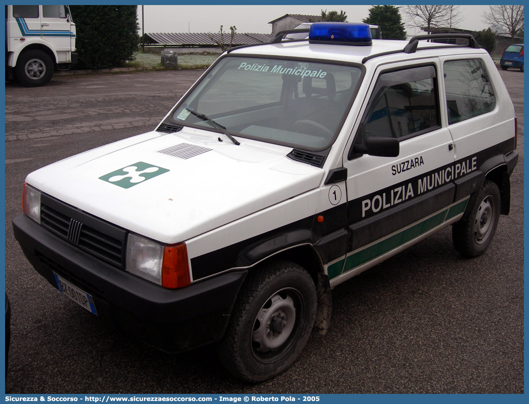 -
Polizia Municipale
Comune di Suzzara
Fiat Panda 4x4 II serie
Parole chiave: PL;P.L.;PM;P.M.;Polizia;Locale;Municipale;Suzzara;Fiat;Panda