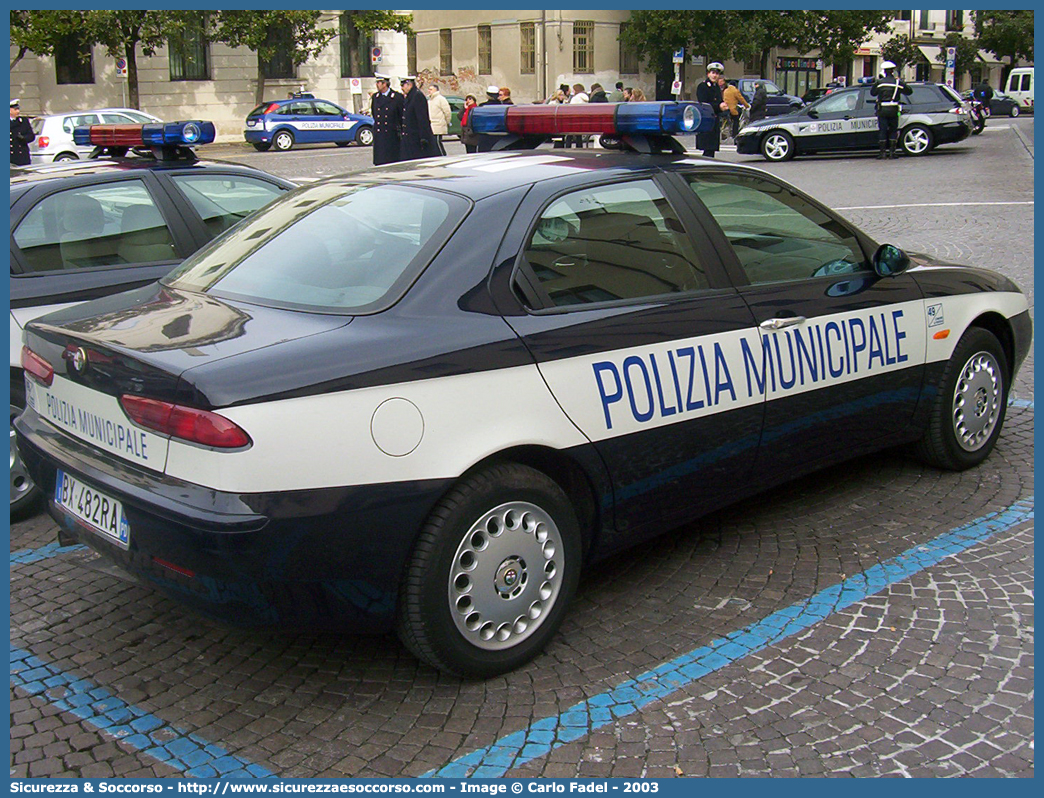 -
Polizia Municipale
Comune di Padova
Alfa Romeo 156
Parole chiave: Polizia;Locale;Municipale;Padova;Alfa Romeo;156