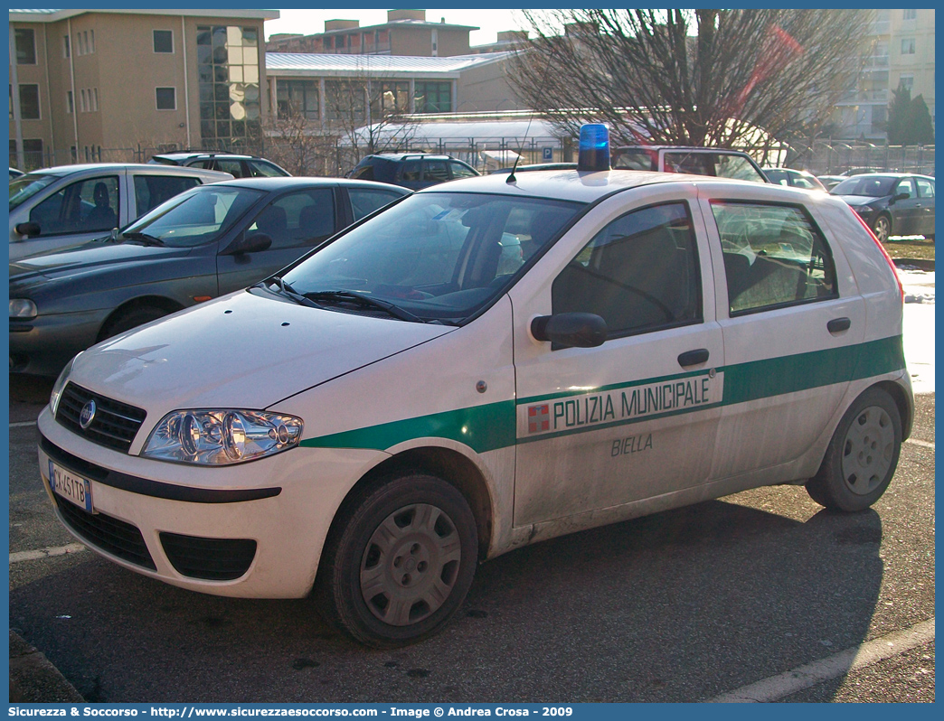 -
Polizia Municipale
Comune di Biella
Fiat Punto III serie
Parole chiave: Polizia;Locale;Municipale;Biella;Fiat;Punto