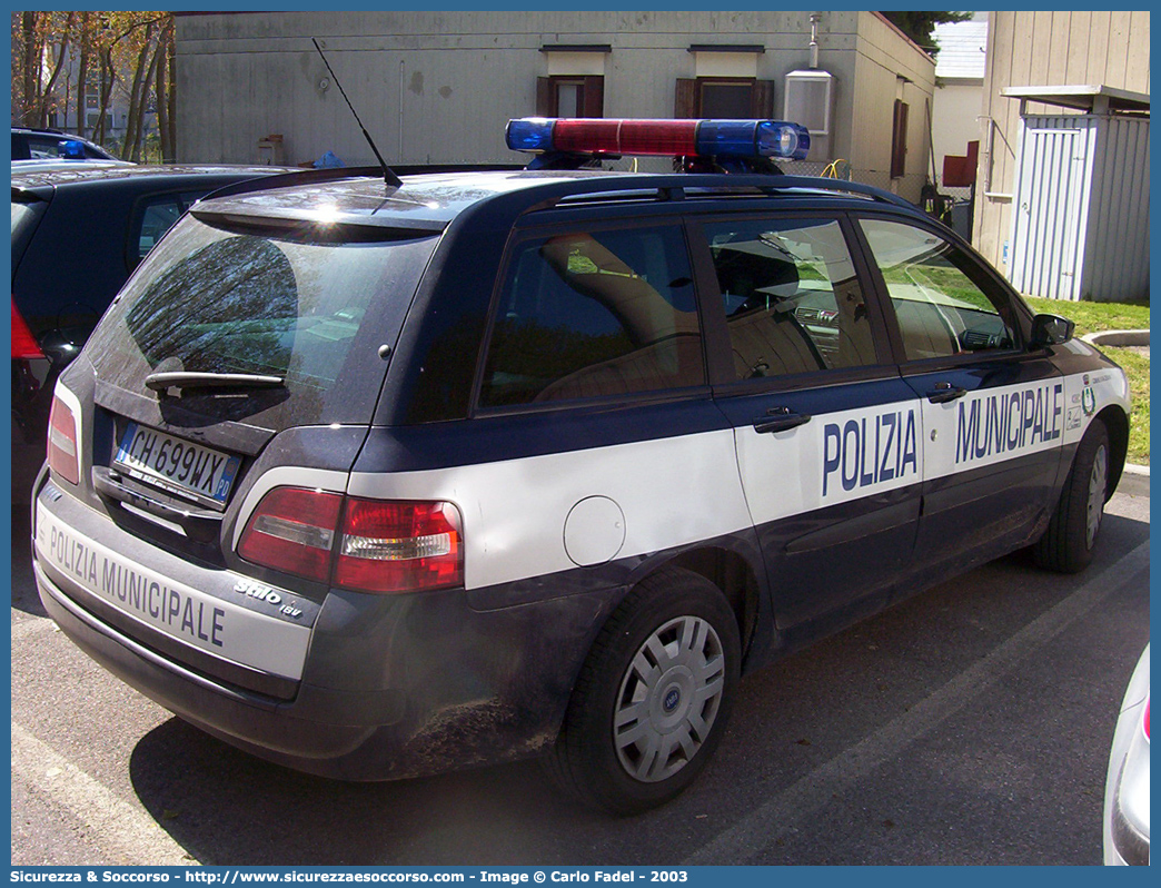 -
Polizia Municipale
Comune di Galzignano Terme
Fiat Stilo Multiwagon
Parole chiave: Polizia;Locale;Municipale;Galzignano Terme;Fiat;Stilo;Multiwagon