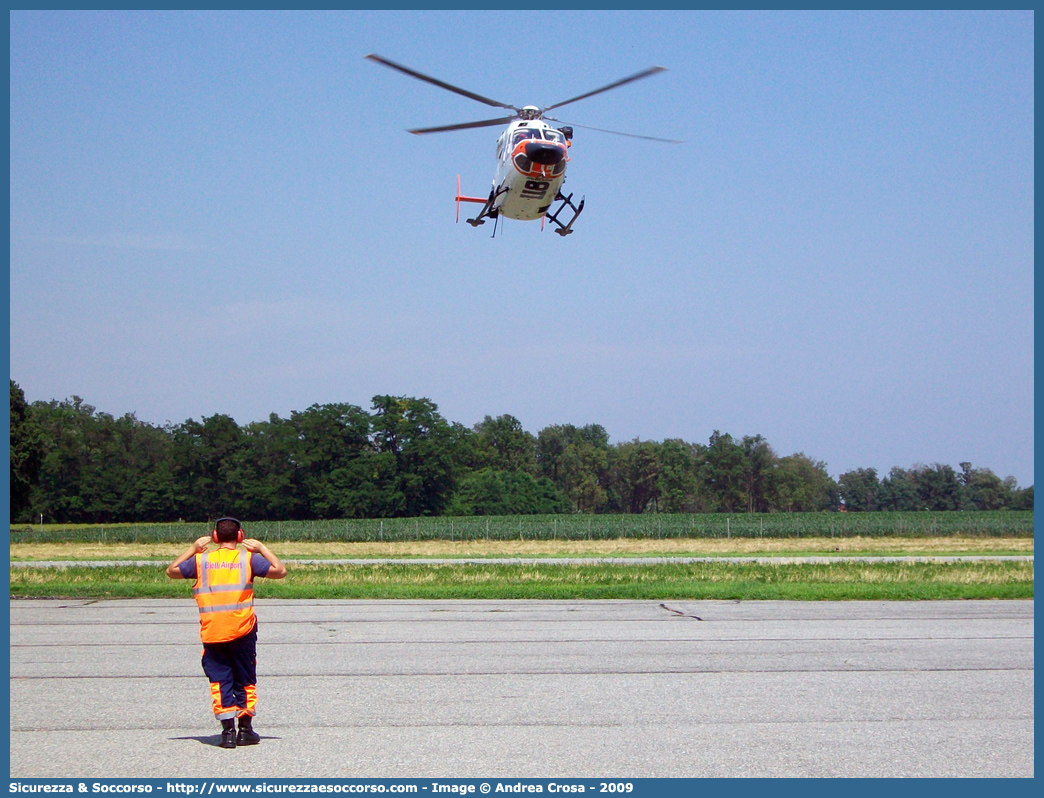 I-HKAV
118 Regione Piemonte
EuroCopter BK117C1
NOVEMBER ECHO
Base di Novara
Parole chiave: 118;Piemonte;Novara;EuroCopter;BK;117;BK117;I-HKAV;Elicottero;Elisoccorso