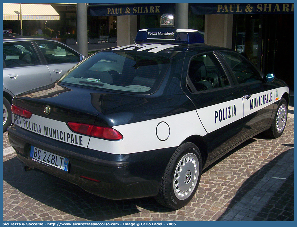 -
Polizia Municipale
Comune di Thiene
Alfa Romeo 156 I serie
Parole chiave: Polizia;Locale;Municipale;Thiene;Alfa Romeo;156