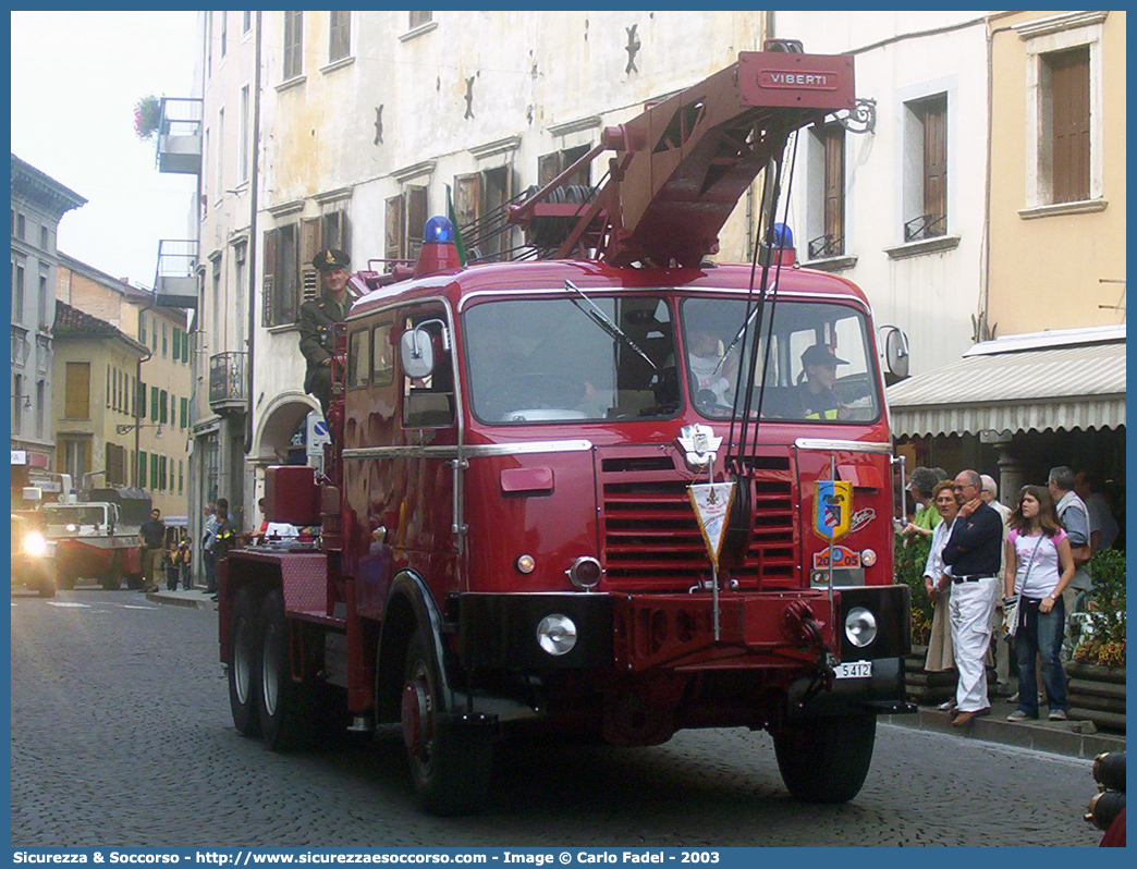 VF 5412
Corpo Nazionale Vigili del Fuoco
Viberti 15 T
Parole chiave: Corpo;Nazionale;Vigili del Fuoco;Vigili;Fuoco;Viberti;15T;15 T;15;T