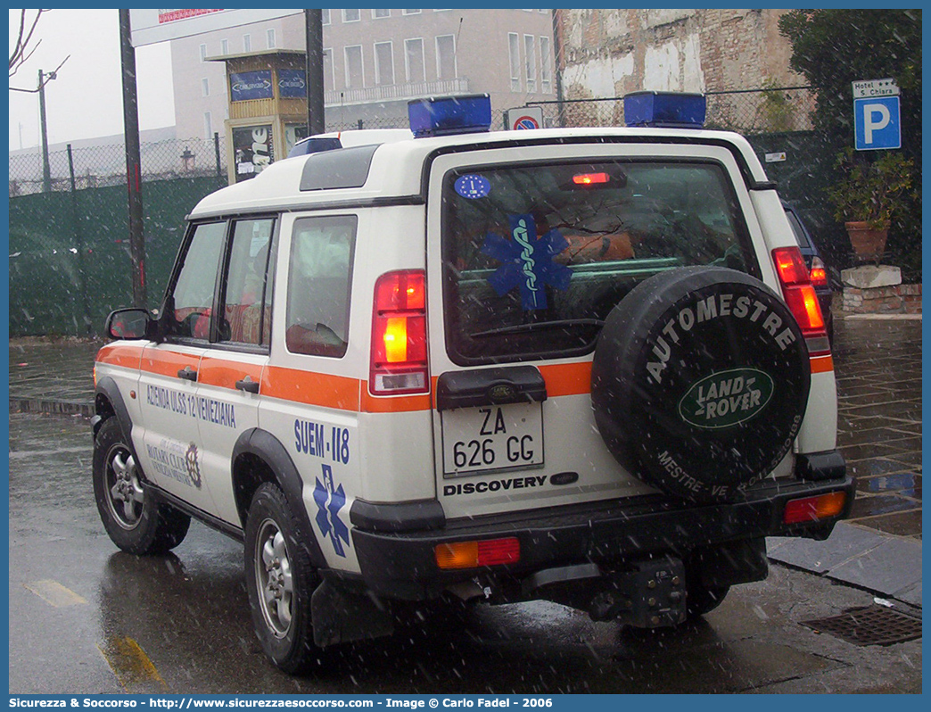 ALFA 20
SUEM 118 Venezia Mestre
Azienda ULSS 3 - Serenissima
Mestre
Land Rover Discovery II serie
Parole chiave: 118;SUEM;S.U.E.M.;Venezia;Mestre;Emergenza;Automedica;Land Rover;Discovery