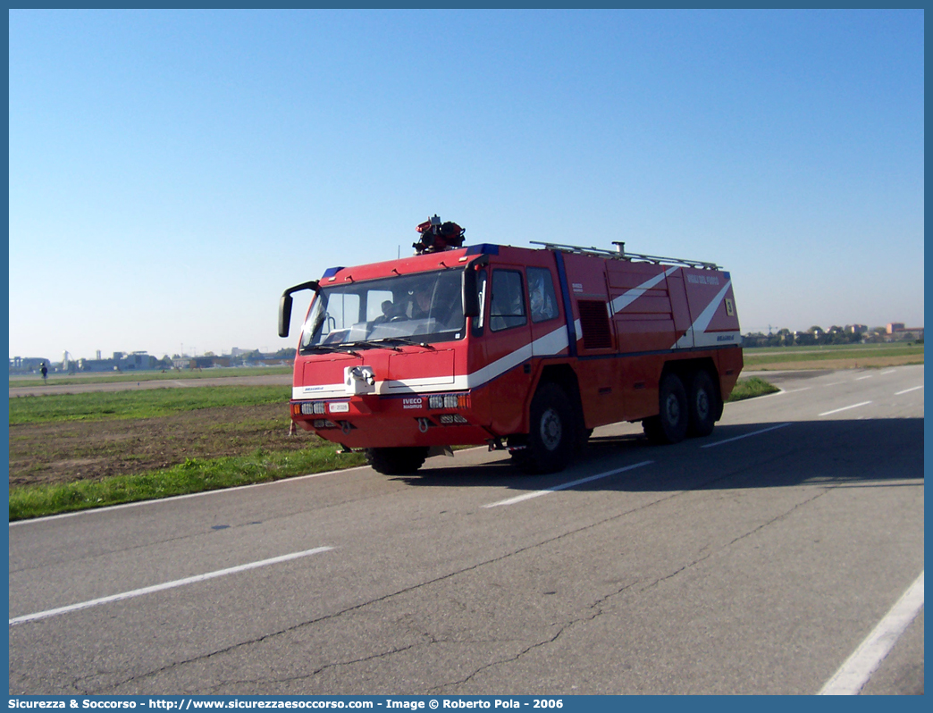 VF 20849
Corpo Nazionale Vigili del Fuoco
Nucleo Aeroportuale
Iveco Magirus Dragon X6
Parole chiave: VVF;V.V.F.;Corpo;Nazionale;Vigili;del;Fuoco;Iveco;Magirus;Dragon;X6;X 6;Aeroportuale