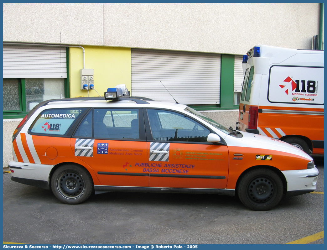 MO 1560
118 Modena Soccorso
Fiat Marea Weekend
Allestitore Aricar S.p.A.
Parole chiave: 118;Modena;Soccorso;Automedica;Automedicalizzata;Auto Medica;Auto Medicalizzata;Fiat;Marea;Weekend;Aricar