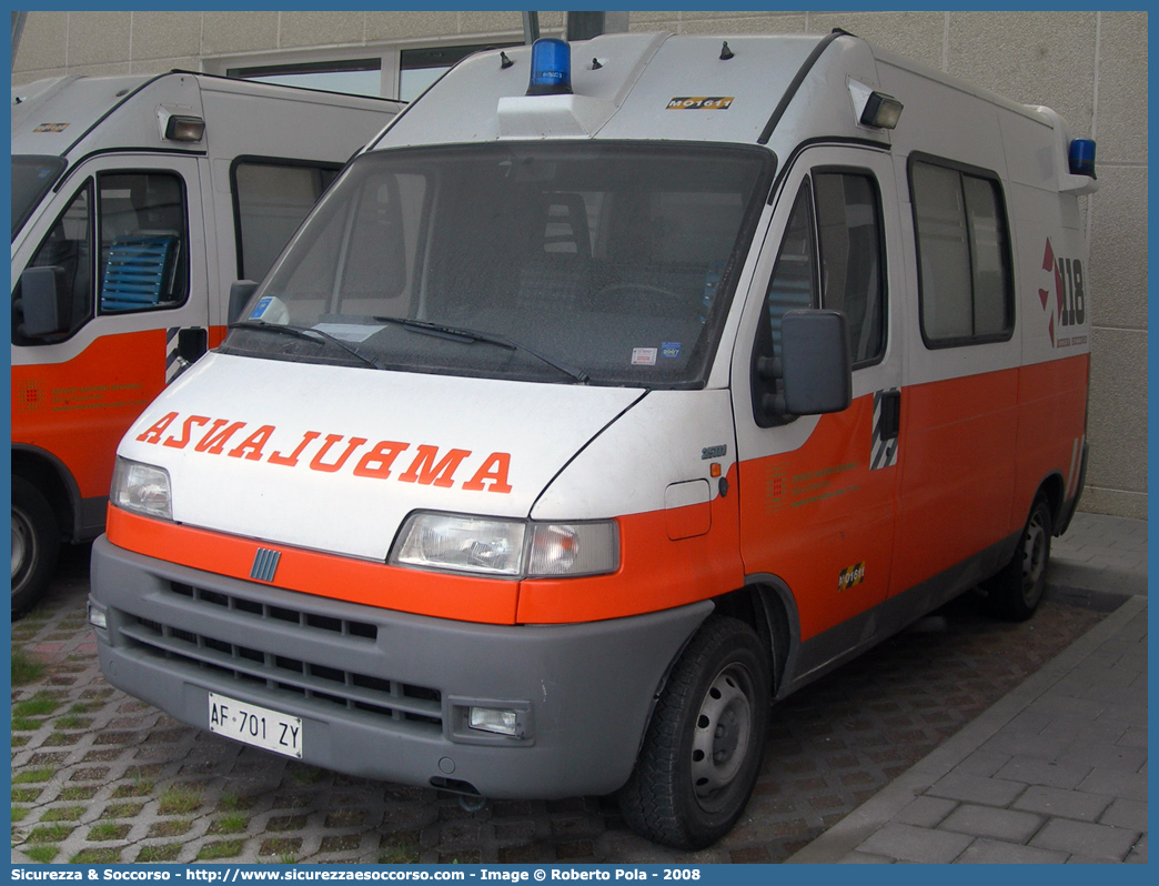 MO 1611
118 Modena Soccorso
Fiat Ducato II serie
Parole chiave: 118;Modena;Soccorso;Ambulanza;Fiat;Ducato