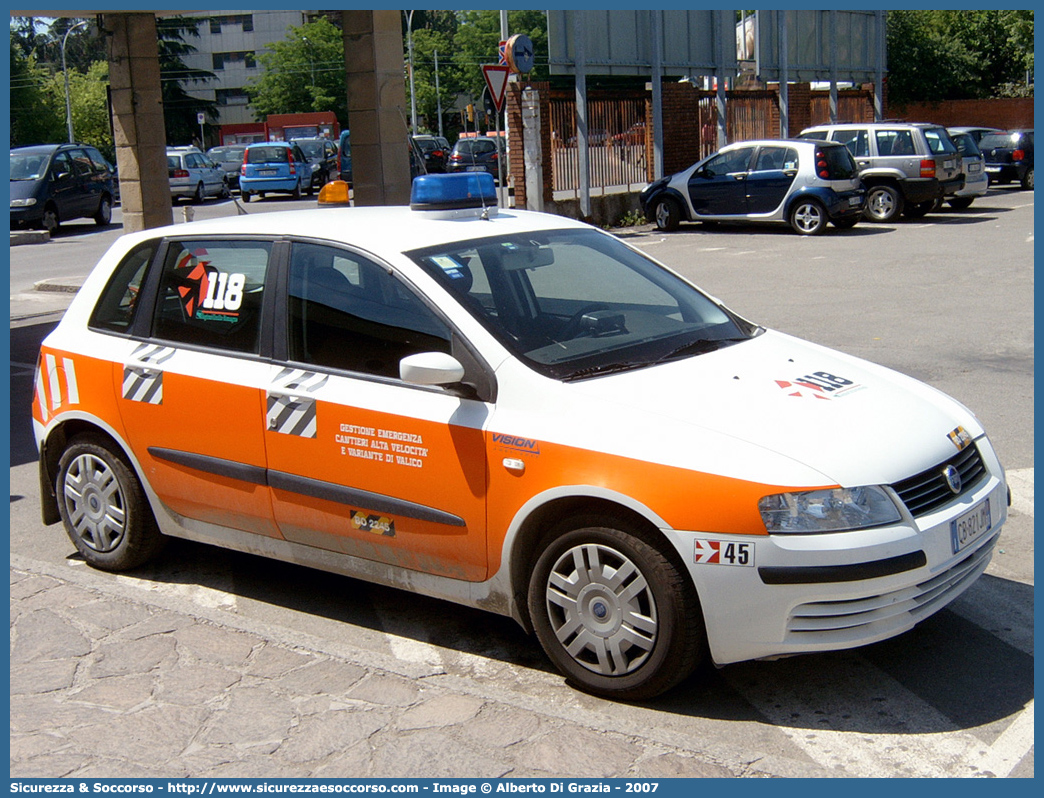 BO 2245
118 Bologna Soccorso
Fiat Stilo
Parole chiave: 118;Bologna;Soccorso;Fiat;Stilo;GECAV;Gestione;Emergenza;Cantieri;Alta Velocità;Variante di Valico