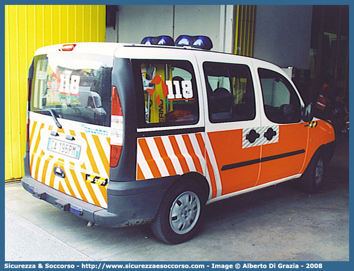 BO 0007
118 Bologna Soccorso
Fiat Doblò I serie
Allestitore Bollanti S.r.l.
Parole chiave: 118;Bologna;Soccorso;Automedica;Automedicalizzata;Auto Medica;Auto Medicalizzata;Fiat;Doblò;Doblo;Bollanti