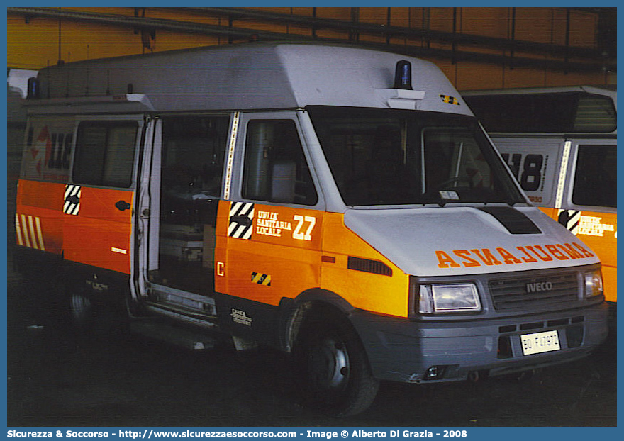 BO 2706
118 Bologna Soccorso
Iveco Daily II serie
Parole chiave: 118;Bologna;Soccorso;Ambulanza;Iveco;Daily;Twin