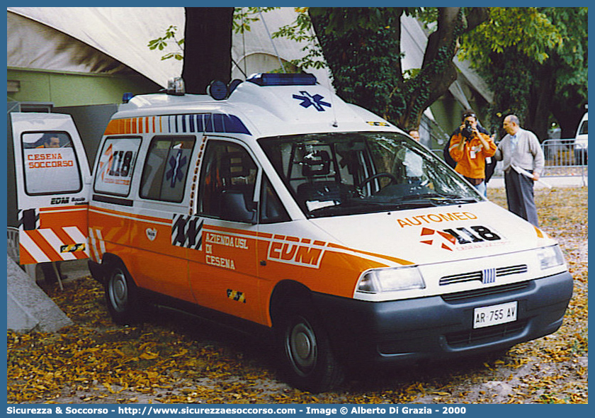 FC 3909
118 Romagna Soccorso
Ambito Territoriale di Cesena
Fiat Scudo I serie
Allestitore EDM S.r.l.
Parole chiave: 118;Romagna;Soccorso;Cesena;Automedica;Fiat;Scudo;EDM