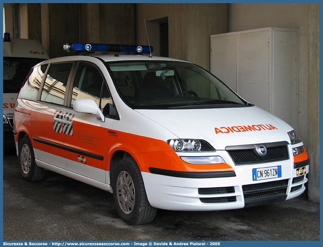 BO 2304
118 Imola Soccorso
Fiat Ulysse III serie
Allestitore Vision S.r.l.
Parole chiave: 118;Imola;Soccorso;Automedica;Fiat;Ulysse;Vision