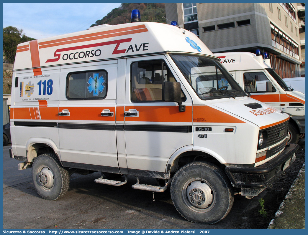 -
118 Massa Carrara Soccorso
Soccorso Cave
Iveco Daily 35-10 4x4 I serie
Allestitore MAF S.n.c.
Parole chiave: 118;Massa;Carrara;Soccorso;Cave;Iveco;Daily;MAF