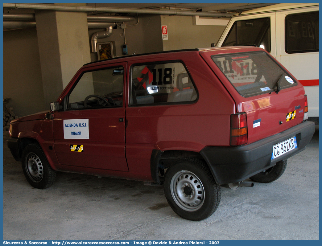 ALFA 03
118 Romagna Soccorso
Ambito Territoriale di Rimini
Fiat Panda II serie
Parole chiave: 118;Romagna;Soccorso;Rimini;Fiat;Panda