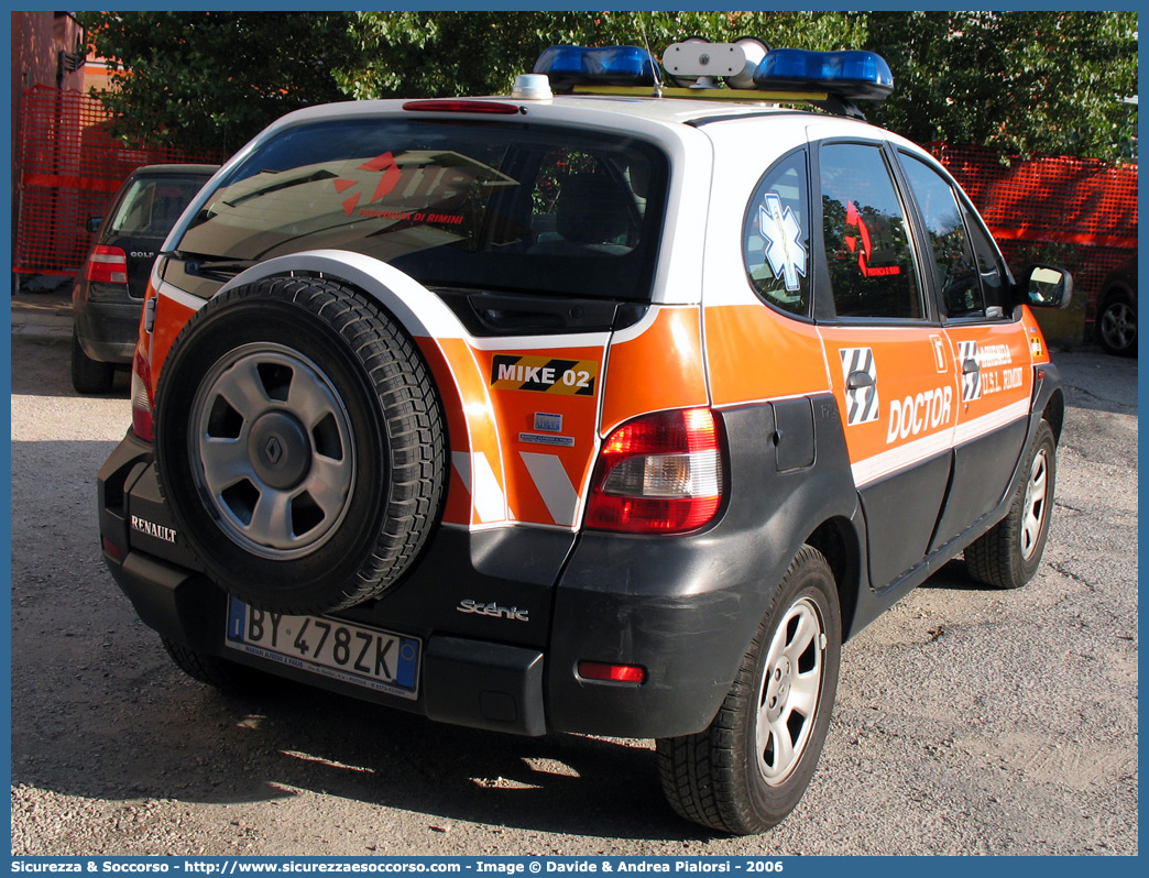 MIKE 02
118 Romagna Soccorso
Ambito Territoriale di Rimini
Renault Scenic RX4
Allestitore MAF S.n.c.
Parole chiave: 118;Romagna;Soccorso;Rimini;Automedica;Renault;Scenic;RX4;MAF