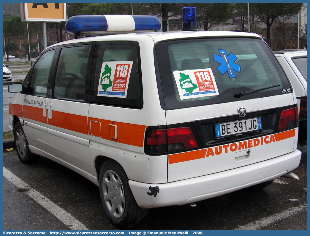 -
118 Umbria Soccorso
Azienda USL Umbria 2
Peugeot 806
Allestitore Bollanti S.r.l.
Parole chiave: 118;Umbria;Soccorso;Terni;Automedica;Peugeot;806