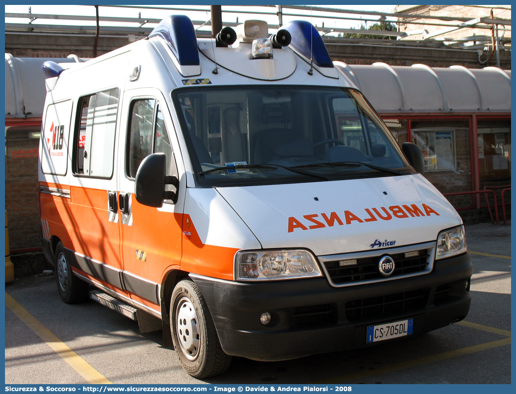 FE 3181
118 Ferrara Soccorso
Fiat Ducato II serie restyling
Allestitore Aricar S.p.A.
Parole chiave: 118;Ferrara;Soccorso;Ambulanza;Autoambulanza;Fiat;Ducato;Aricar