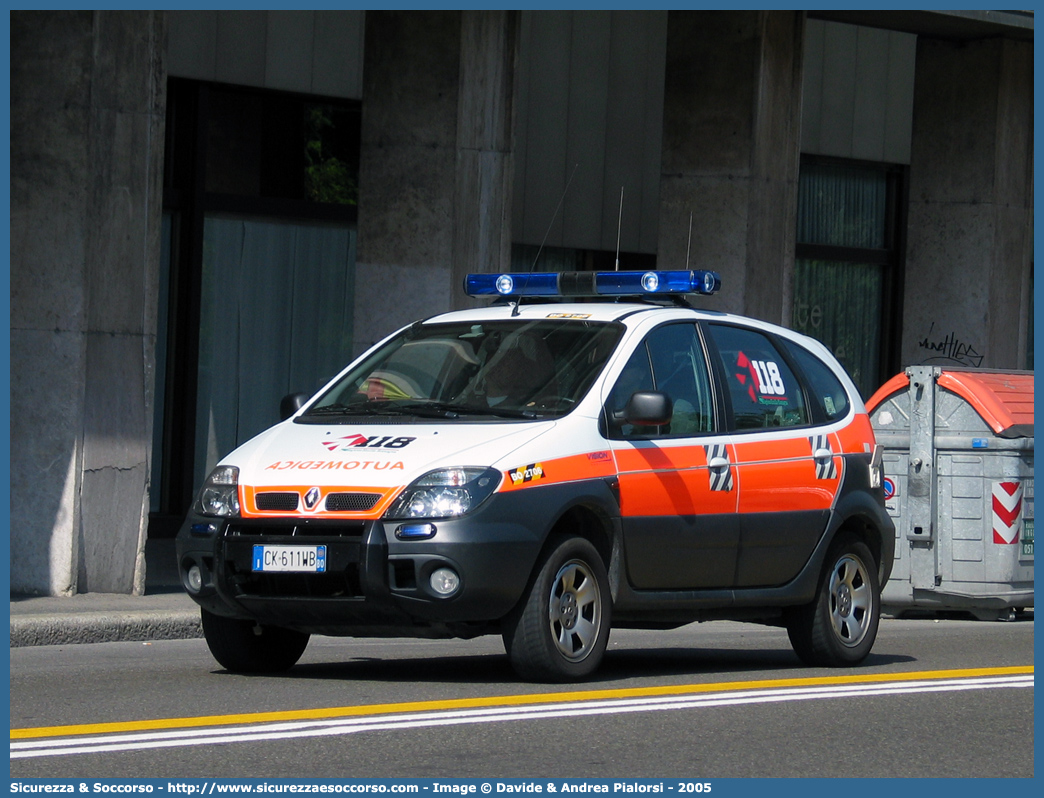 BO 2706
118 Bologna Soccorso
Renault Scenic RX4
Allestitore Vision S.r.l.
Parole chiave: 118;Bologna;Soccorso;Automedica;Renault;Scenic;RX4;Vision