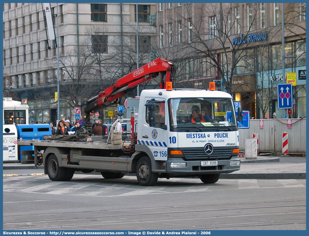 10
Česká Republika
Městská Policie Prahy
Mercedes Benz Atego II generation
Parole chiave: Česká;Republika;Městská;Policie;Mercedes;Benz;Atego