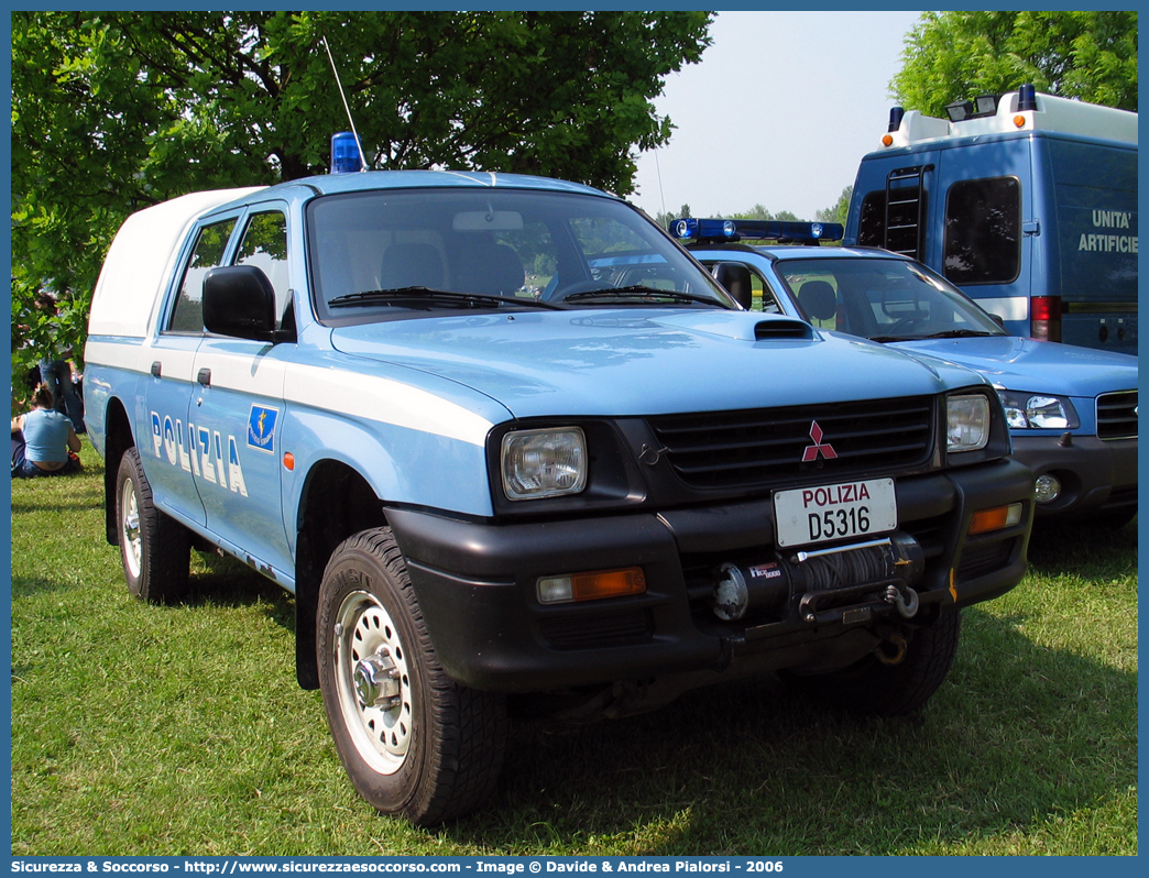 Polizia D5316
Polizia di Stato
Polizia Stradale
Mitsubishi L200 III serie
Parole chiave: Polizia di Stato;Polizia;PS;P.S.;Stradale;Mitsubishi;L200;D5316