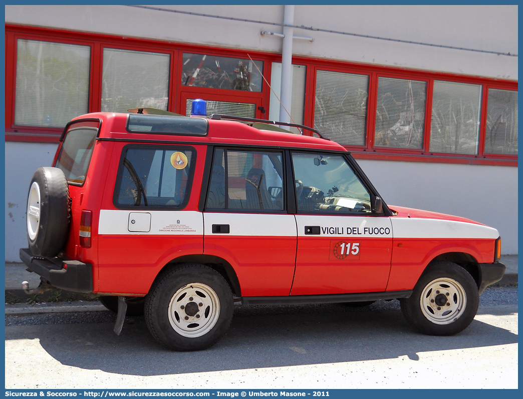 VF 18163
Corpo Nazionale Vigili del Fuoco
Nucleo Cinofili
Land Rover Discovery I serie
Parole chiave: Corpo;Nazionale;Vigili del Fuoco;Vigili;Fuoco;Land Rover;Discovery;Cinofili