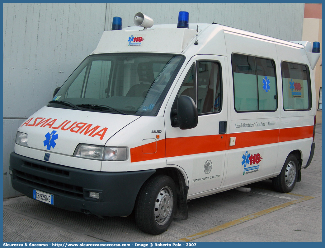 -
118 Mantova
Fiat Ducato II serie
Allestitore Boneschi S.r.l.
Parole chiave: 118;AREU;A.R.E.U.;S.S.U.Em.;SSUEm;Lombardia;Mantova;Ambulanza;Fiat;Ducato;Savio