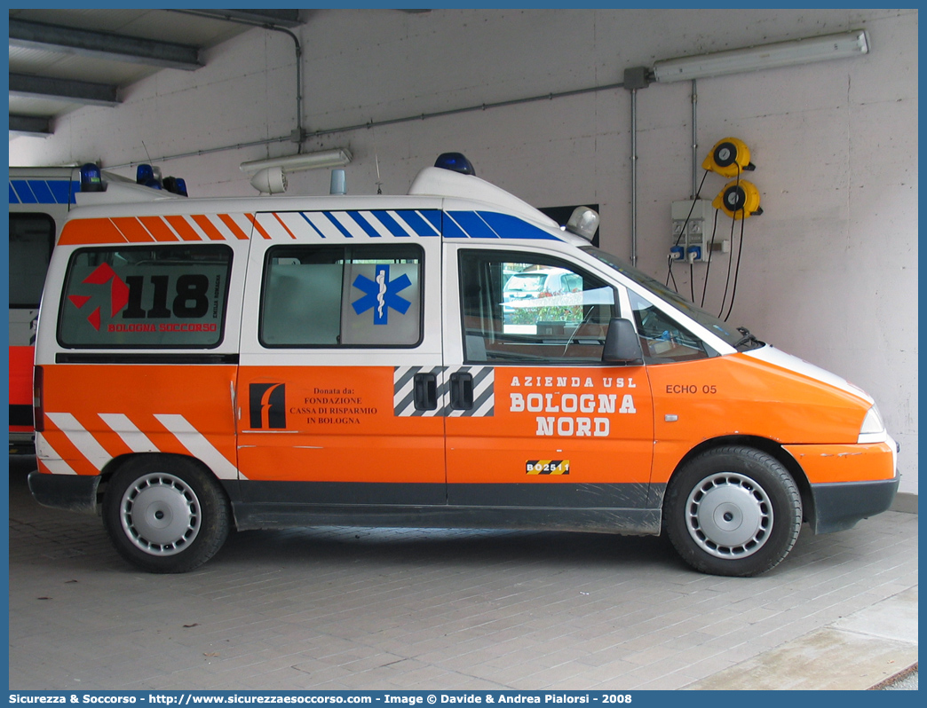 BO 2511
118 Bologna Soccorso
Fiat Scudo I serie
Allestitore EDM S.r.l.
Parole chiave: 118;Bologna;Soccorso;Automedica;Fiat;Scudo;EDM