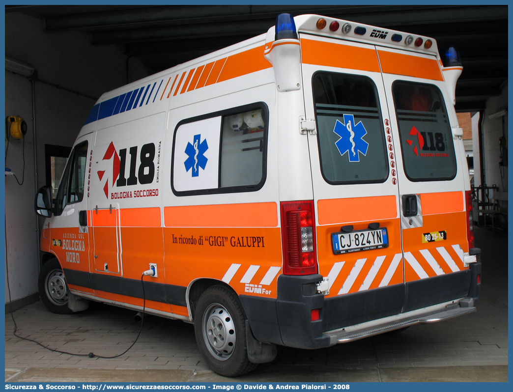 BO 2513
118 Bologna Soccorso
Fiat Ducato II serie restyling
Parole chiave: 118;Bologna;Soccorso;Ambulanza;Fiat;Ducato