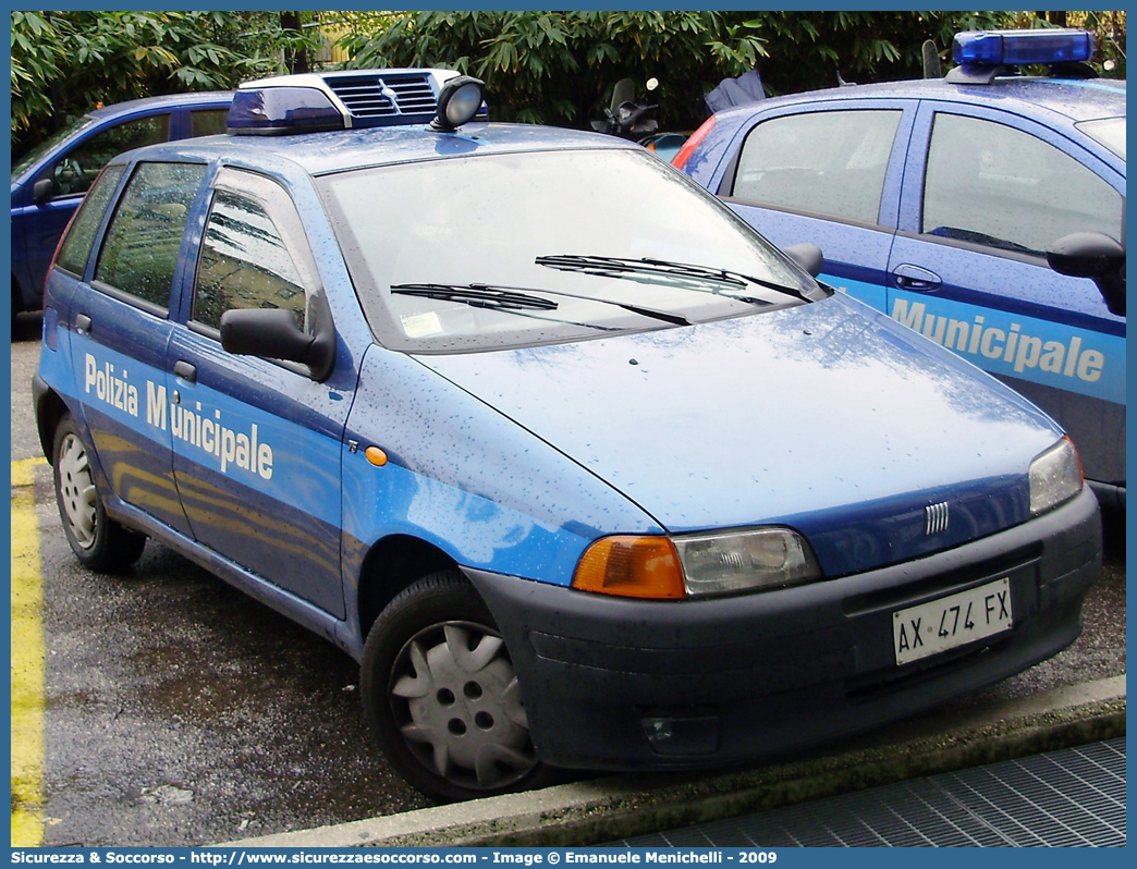 -
Polizia Municipale
Comune di Terni
Fiat Punto I serie
Parole chiave: Polizia;Locale;Municipale;Terni;Fiat;Punto