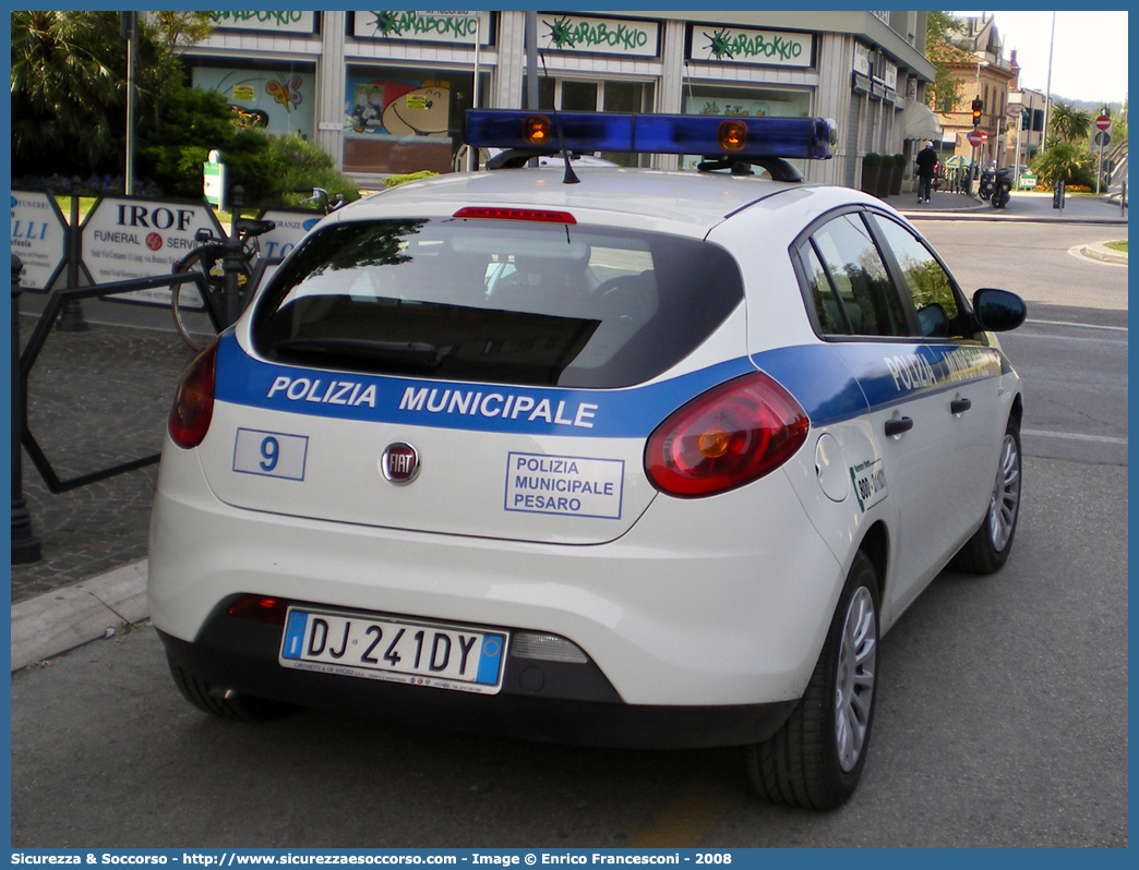 -
Polizia Municipale
Comune di Pesaro
Fiat Nuova Bravo
Parole chiave: Polizia;Locale;Municipale;Pesaro;Fiat;Nuova Bravo