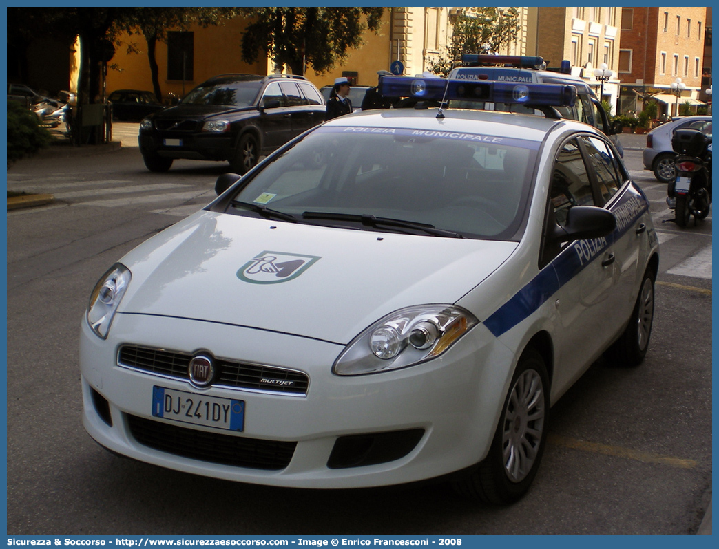 -
Polizia Municipale
Comune di Pesaro
Fiat Nuova Bravo
Parole chiave: Polizia;Locale;Municipale;Pesaro;Fiat;Nuova Bravo