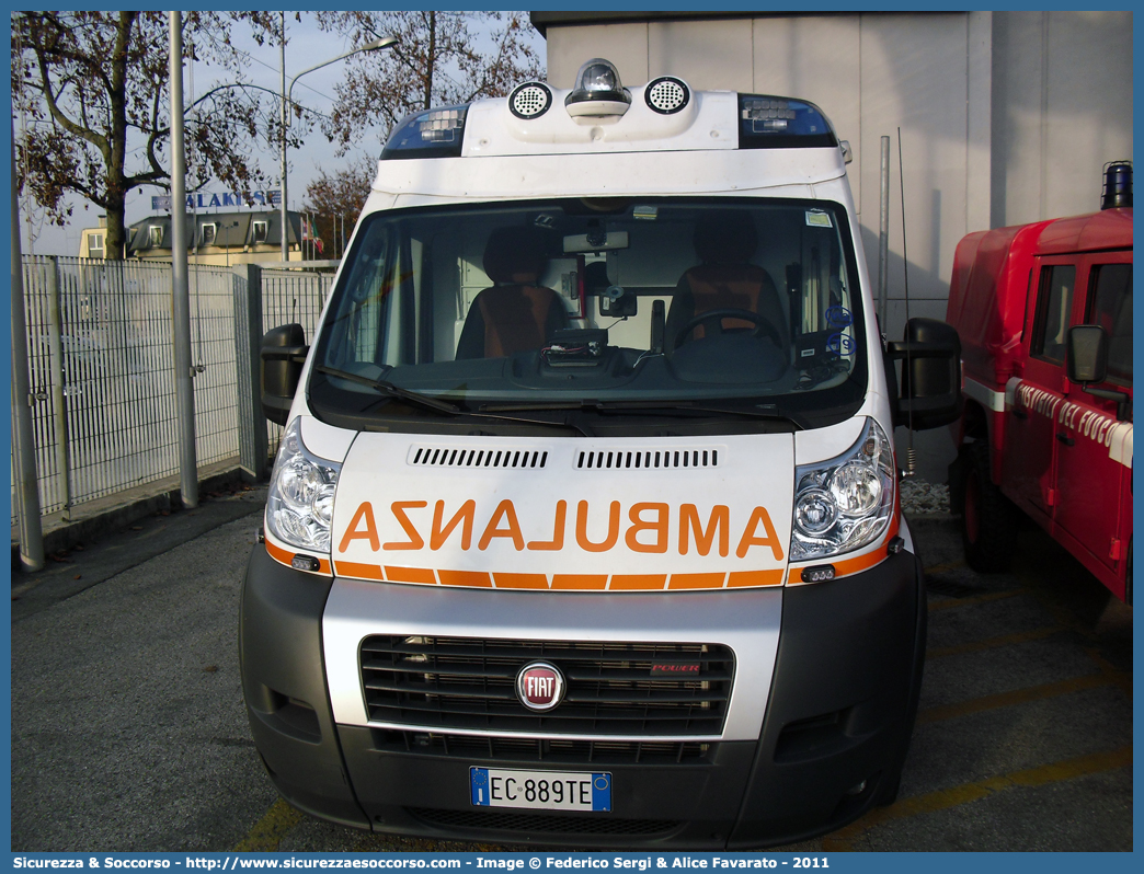 DELTA 7
SUEM 118 Vicenza
Azienda ULSS 8 - Berica
Fiat Ducato III serie
Allestitore AVS S.a.s.
Parole chiave: 118;SUEM;S.U.E.M.;Vicenza;Ambulanza;Fiat;Ducato;AVS