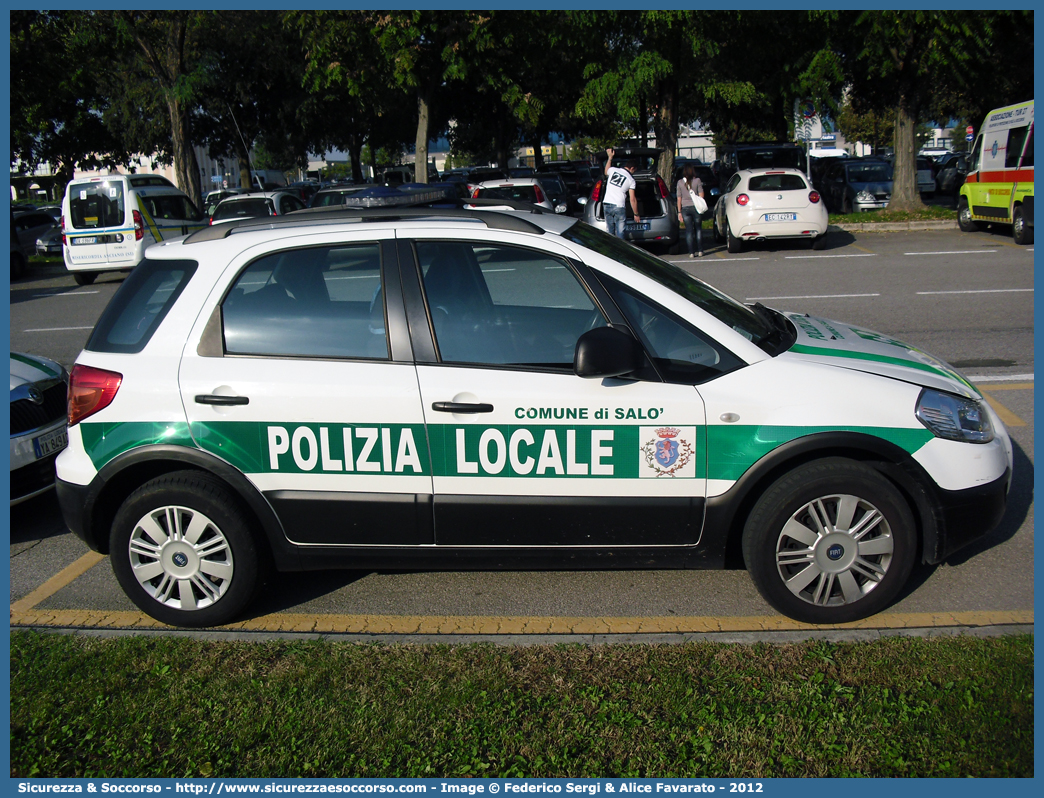 -
Polizia Locale
Comune di Salò
Fiat Sedici I serie
Parole chiave: PL;P.L.;PM;P.M.;Polizia;Locale;Municipale;Salò;Fiat;Sedici