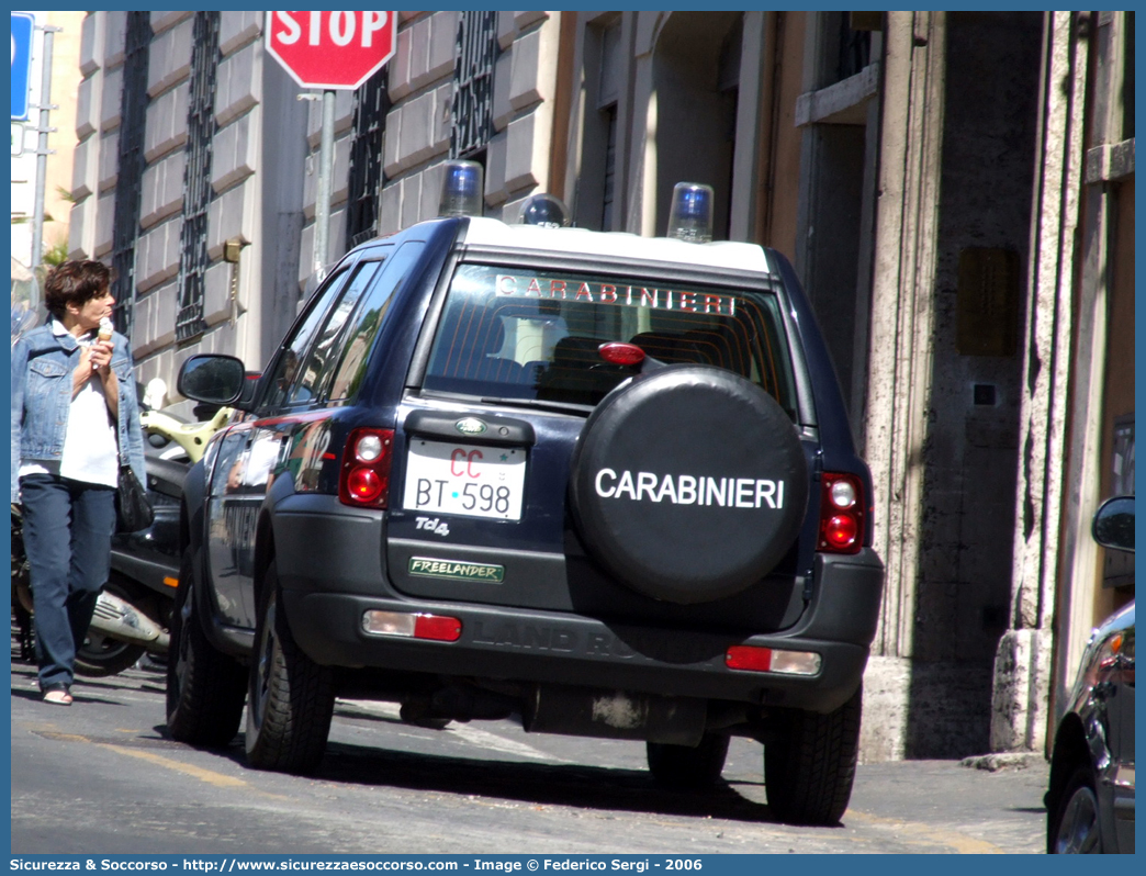 CC BT598
Arma dei Carabinieri
Reparto Carabinieri Presso la Presidenza della Repubblica
Land Rover Freelander I serie
Parole chiave: CCBT598;Arma dei Carabinieri;Reparto Carabinieri Presso la Presidenza della Repubblica;Land Rover Freelander I serie