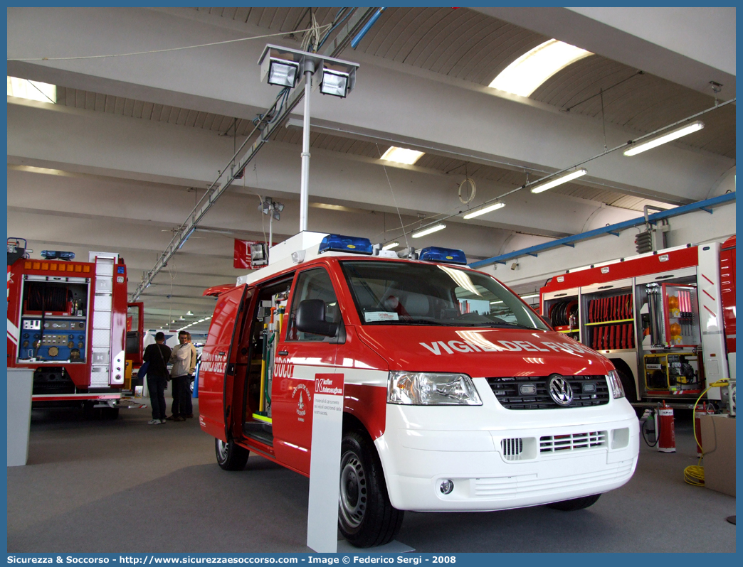 -
Corpo Vigili del Fuoco Volontari Bosentino
Volkswagen Transporter T5
Parole chiave: VF;V.F.;Vigili del Fuoco;Vigili;Fuoco;Volontari;Bosentino;Volkswagen;Transporter T5