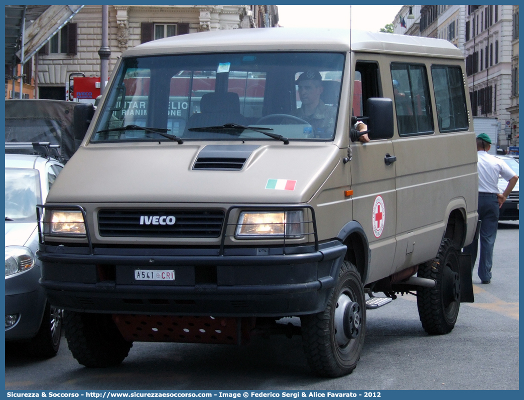 CRI A541
Croce Rossa Italiana
Corpo Militare
Iveco Daily 35-10 4x4 II serie
Parole chiave: CRI;C.R.I.;Croce Rossa Italiana;Corpo Militare;Iveco;Daily 35-10 4x4 II serie;A541