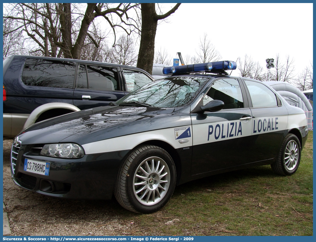 -
Polizia Locale
Comune di Romano d'Ezzellino
Alfa Romeo 156 II serie
Parole chiave: Polizia;Locale;Municipale;Romano d'Ezzellino;Romano Ezzellino;Alfa Romeo;156