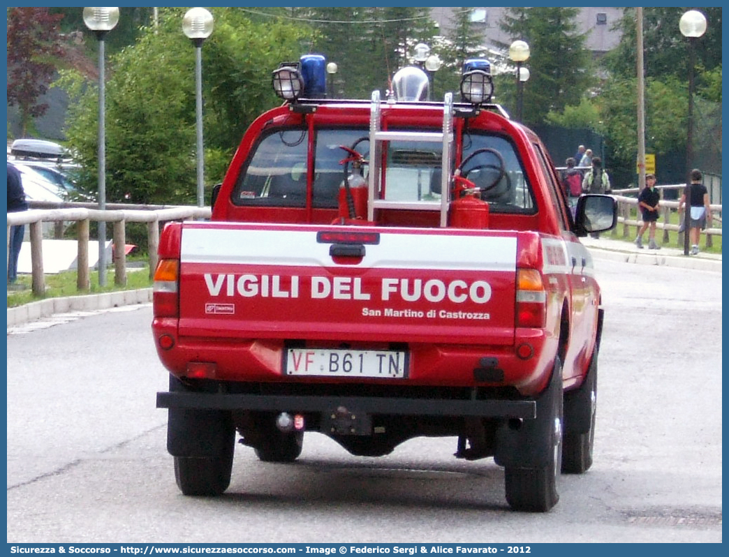 VF B61TN
Corpo Volontario Vigili del Fuoco San Martino di Castrozza
Mitsubishi L200 III serie restyling
Parole chiave: VF;V.F.;Vigili del Fuoco;Vigili;Fuoco;Volontari;San Martino di Castrozza;Mitsubishi;L200 III serie restyling;B61TN