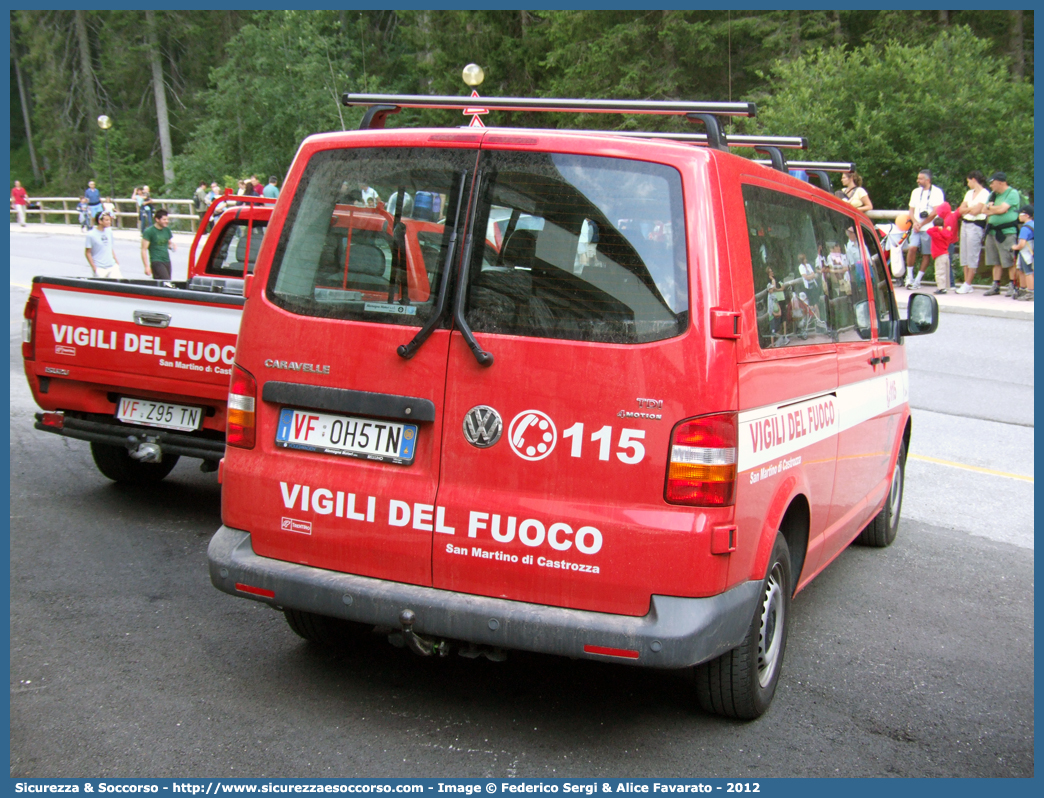 VF 0H5TN
Corpo Volontario Vigili del Fuoco San Martino di Castrozza
Volkswagen Transporter T5 Caravelle
Parole chiave: VF;V.F.;Vigili del Fuoco;Vigili;Fuoco;Volontari;San Martino di Castrozza;Volkswagen;Transporter T5;Caravelle;0H5TN