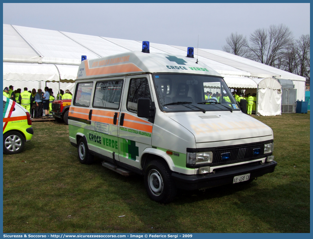 13
Croce Verde Verona
Fiat Ducato I serie restyling
Sezione di Legnago
Parole chiave: Croce Verde;CV;C.V.;Verona;Pubblica;Assistenza;Ambulanza;Fiat;Ducato;I serie restyling;Legnago;13