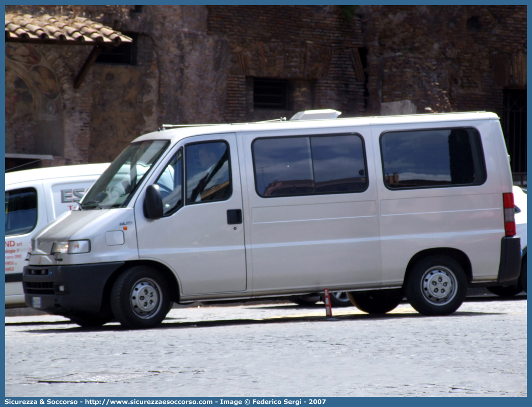 -
Presidenza della Repubblica
Fiat Ducato II serie
Ambulanza Presidenziale
Parole chiave: Presidenza;Repubblica;Fiat;Ducato;Ambulanza