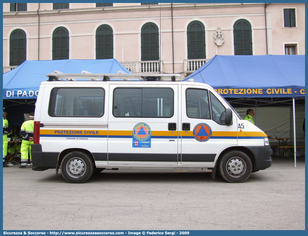 A5
Protezione Civile
Comune di Padova
Fiat Ducato II serie restyling 
(variante)
Parole chiave: PC;P.C.;Protezione Civile;Padova;Fiat;Ducato III serie