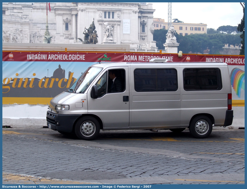 -
Presidenza della Repubblica
Fiat Ducato II serie
Ambulanza Presidenziale
Parole chiave: Presidenza;Repubblica;Fiat;Ducato;Ambulanza