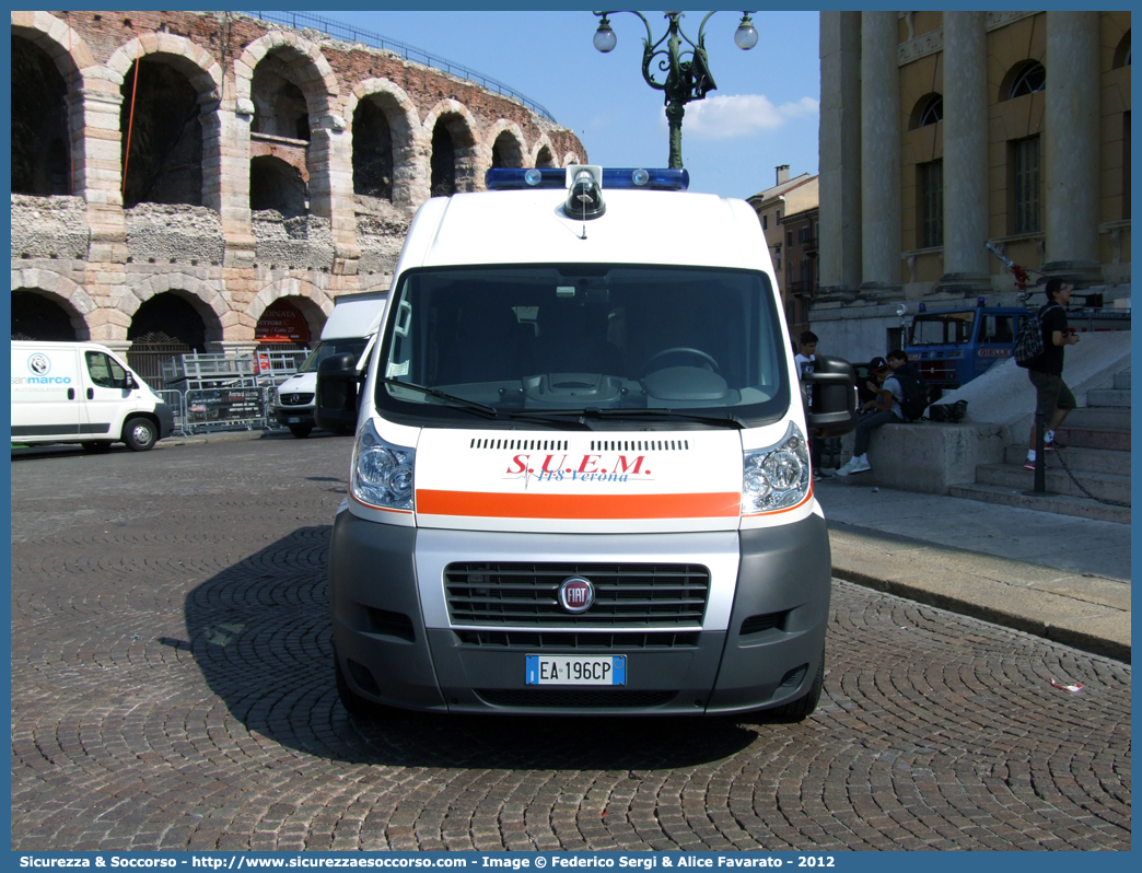 -
SUEM 118 Verona Emergenza
Azienda ULSS 9 - Scaligera
Fiat Ducato III serie
Allestitore Mariani Fratelli S.r.l.
(variante)
Parole chiave: 118;Verona;Emergenza;SUEM;S.U.E.M.;Fiat;Ducato;Mariani Fratelli