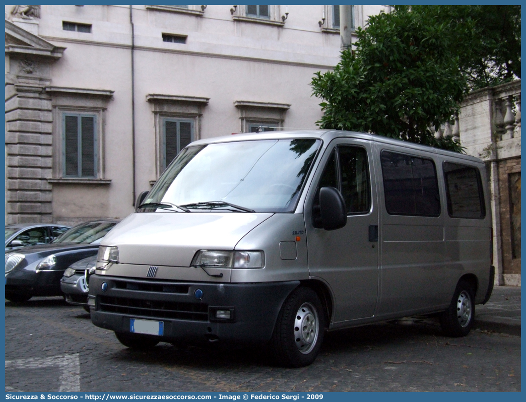 -
Presidenza della Repubblica
Fiat Ducato II serie
Ambulanza Presidenziale
Parole chiave: Presidenza;Repubblica;Fiat;Ducato;Ambulanza