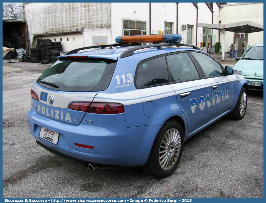 Polizia H0666
Polizia di Stato
Polizia Stradale
Alfa Romeo 159 Sportwagon
Parole chiave: Polizia di Stato;Polizia;PS;Polizia Stradale;Alfa Romeo;159 Sportwagon;H0666