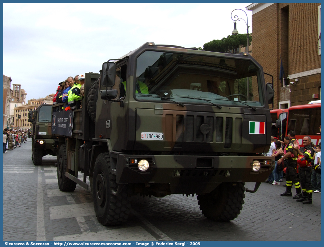 EI BG960
Esercito Italiano
ASTRA SMR 44.30 BAD 4X4
Parole chiave: EI;E.I.;Esercito;Italiano;Mezzi;da;Cantiere;Trasporto;Materiali;Supporto;Logistico;Astra;SMR;44.30