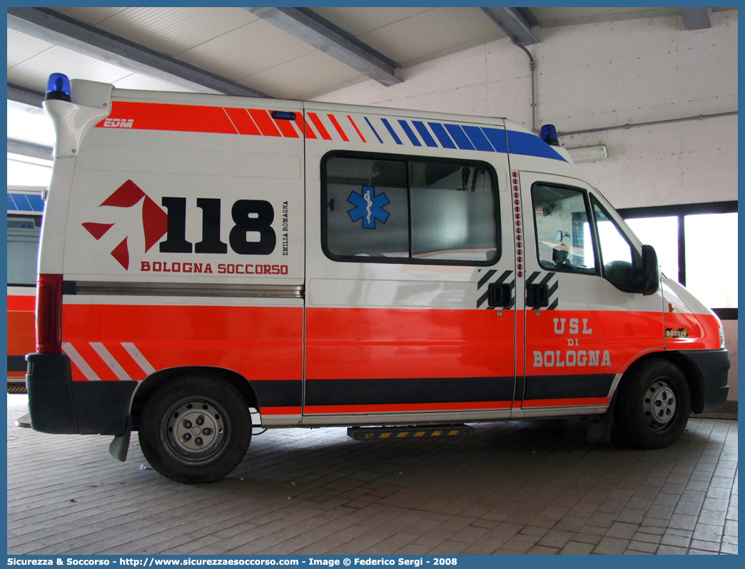 BO 2514
118 Bologna Soccorso
Fiat Ducato II serie restyling
Parole chiave: 118;Bologna;Soccorso;Ambulanza;Fiat;Ducato